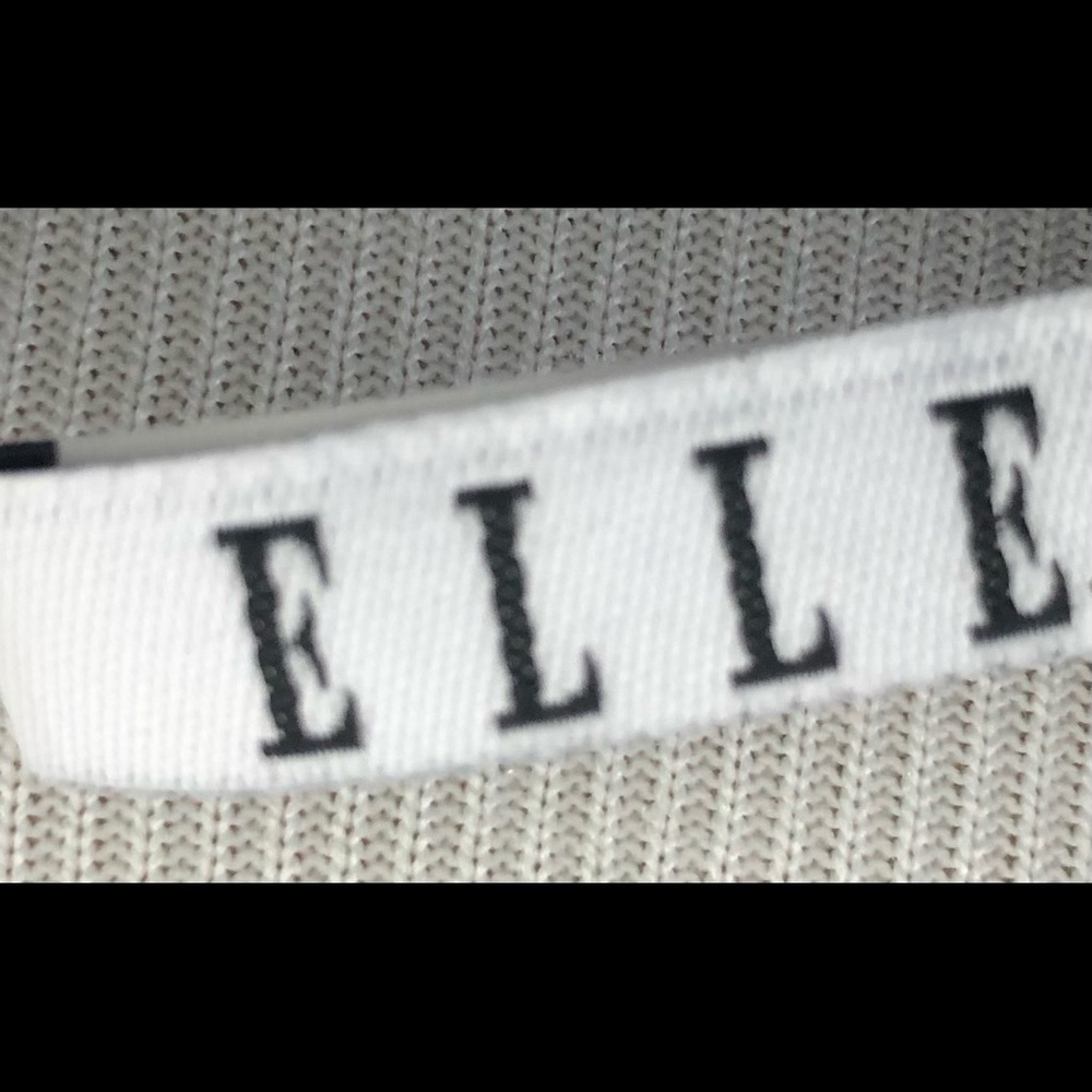 Elle Top. - Picture 4 of 8